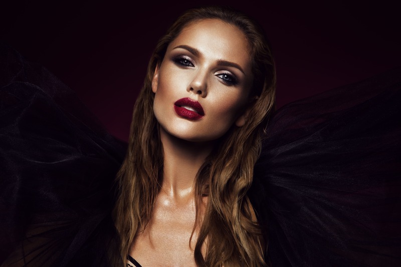trucco per abito nero